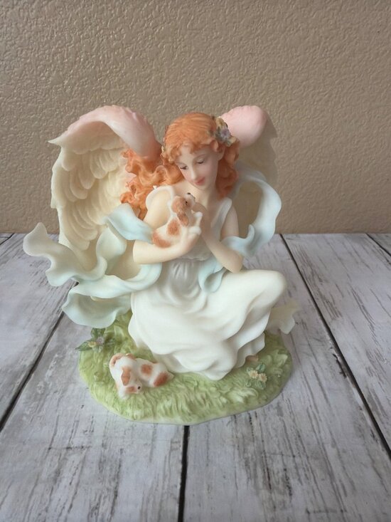 Roman Inc Other - Seraphim Classics Jenna Unconditional Love w/Puppies 2001 Catalogue Exclusive